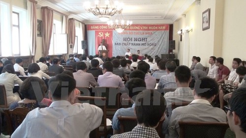 Состоялась расширенная конференция парторганизаций Вьетнама в России - ảnh 1